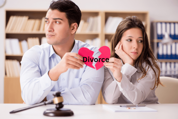 Marriage Astrology: 4 Key Insights from Love to Divorce